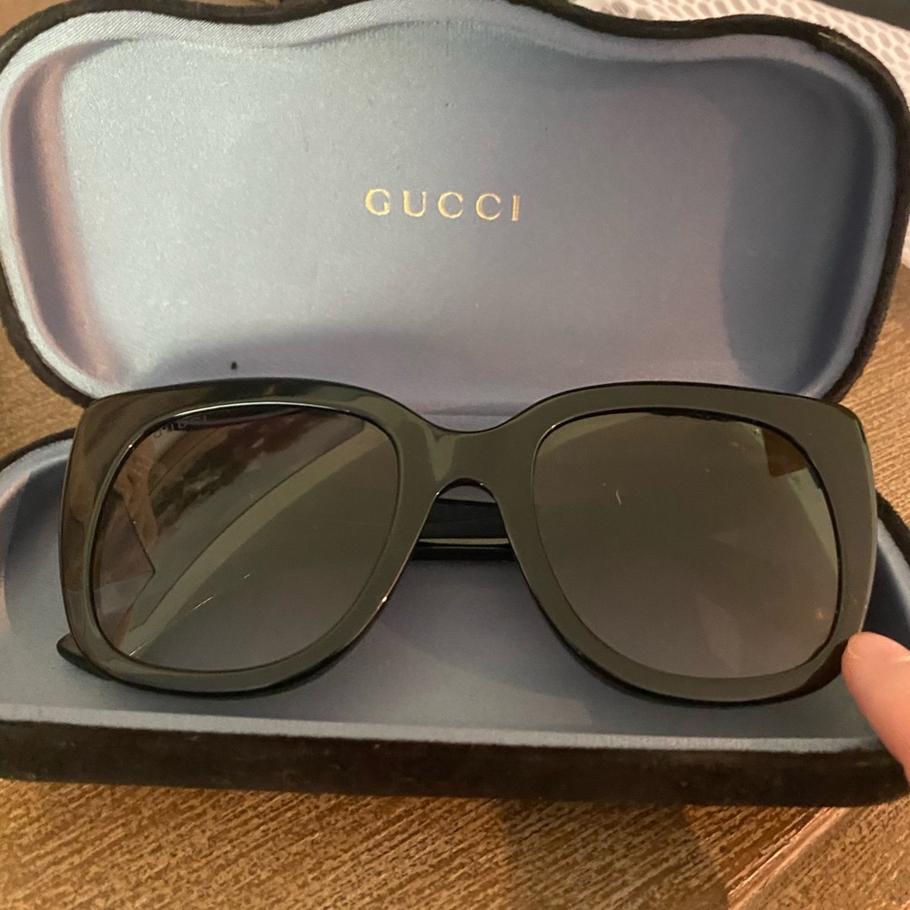 Gucci sunglasses